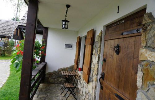 Ośrodek na zakręcie - Foto 13