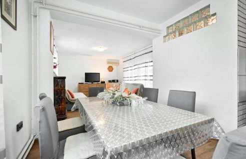 Amazing Home In Ivanska With Kitchen - Foto 26