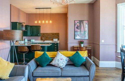 Stylish Beachfront Luxury Apartment, Sweeping Ocean Views and Log Burner - Foto 44