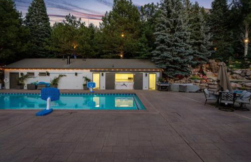 Exclusive Resort Escape - Heated Pool, Spa & Pickleball - Foto 69