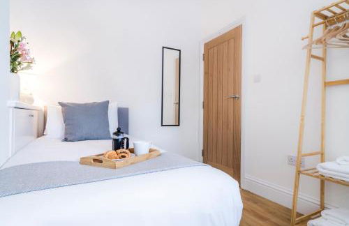 Cozy 2 Bedroom Apartment in Sutton - Foto 18