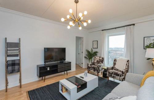 Music City Holiday, on Music Row, has POOL & Free Parking - Foto 44