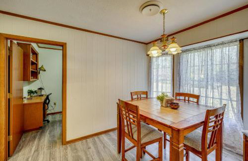 Family Home with Yard - 5 Mi to Jackson State Campus - Foto 8