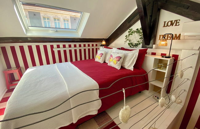 Studios with Mezzanine Rua da Moeda - Foto 41