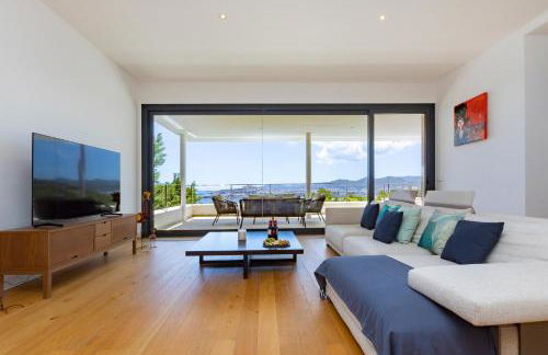 Ibiza Town Modern Villa Sleeps 10 - Photo 20