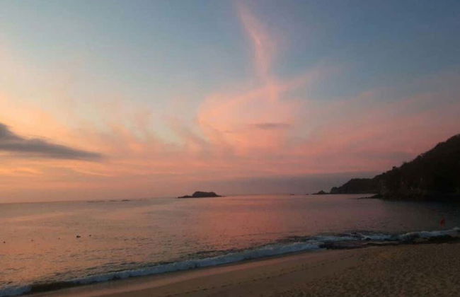 Barco por la bahía de Santa Cruz al amanecer - Foto 2