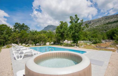 Nice Home In Zavojane With Kitchen - Foto 2