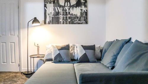 3Bedroom EnSuite SofaBed Sleeps upto 6 Contractors Families Long or Short Stay Free Parking WIFI - Foto 4