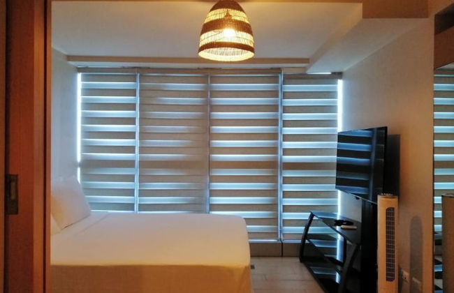 Uptown Park Suites Tower 1 - Photo 35