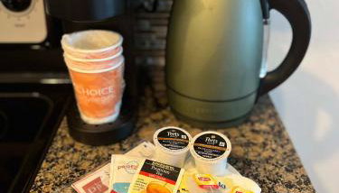 1BR Pool View Gym Near Austin Domain Vibes - Foto 2