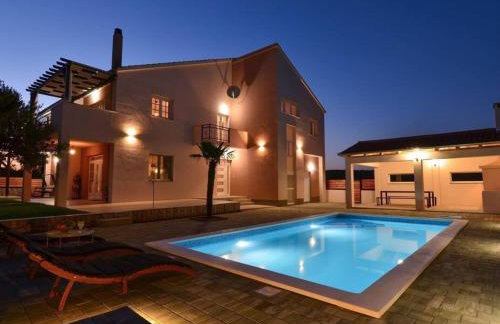 Apartment Villa Troskot - Villa with pool - Photo 41