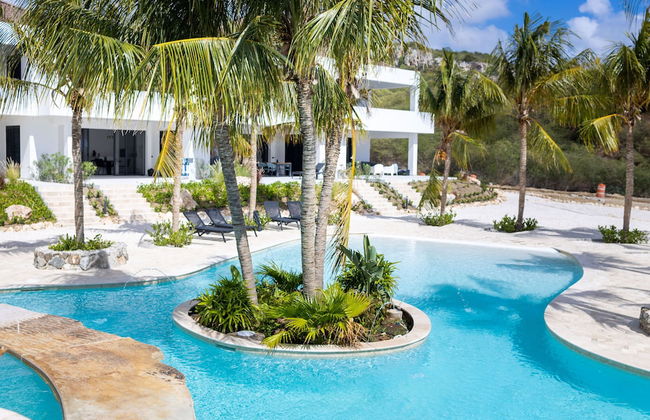 Blue Bay | The Reef - Photo 1