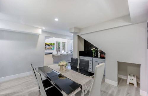 601-Lavish Family Home w AC & Patio near Meta & Stanford - Foto 13