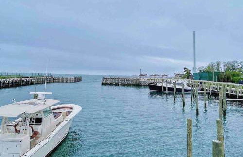 Stunning luxury Retreat I Wineries & Fall Farm Fun - Photo 73