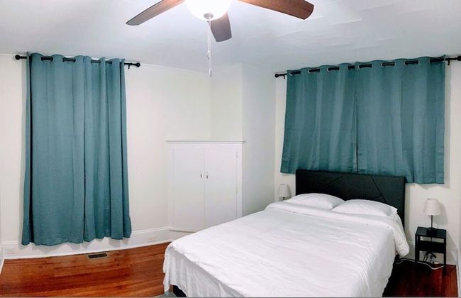 Walk to Duke Campus 3 Bedroom in Trinity Park - Foto 8