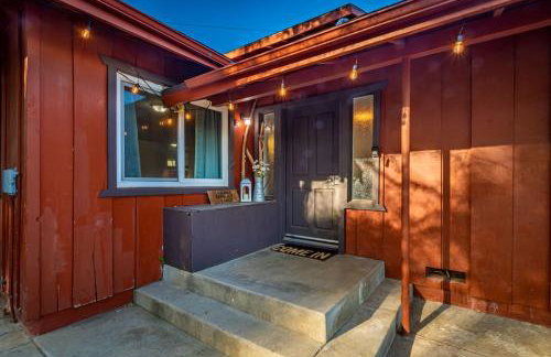 Sierra Vista by Willowbend Creek and waterfalls, Sleeps 16, with Hot tub, Play Yard, Arcade - Foto 39
