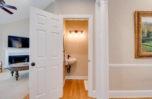 Stunning Lake Oconee Retreat with Pool Access! - Foto 28