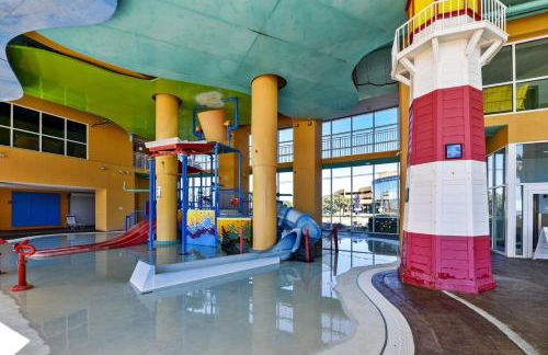 Splash Beach Resort #1601-W by Book That Condo - Foto 100