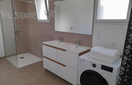 Gîte les rhododendrons Fleurs des Pyrénées - Foto 6