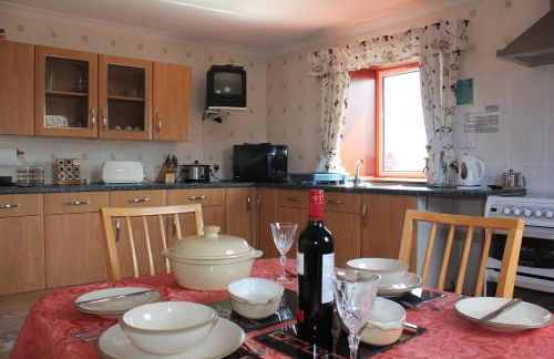 Shiantview Cottage - Photo 10