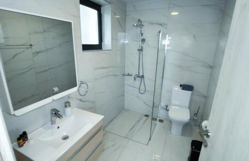 Paleokastro Villas with Private Heated Pool, Top Views - Next To Center - Top WiFi - Foto 50