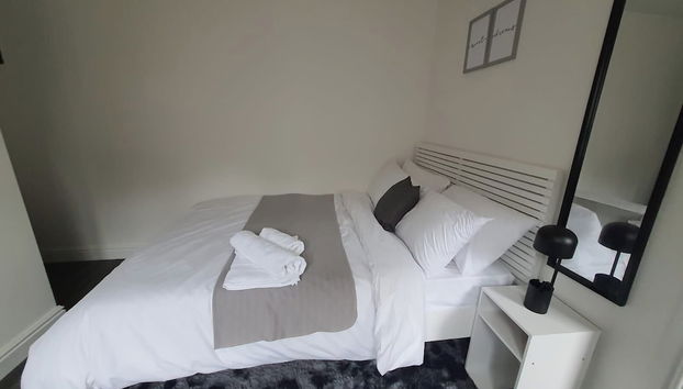 Private Room - Ensuite Bathroom - Free Parking - Foto 2, Imagen principal