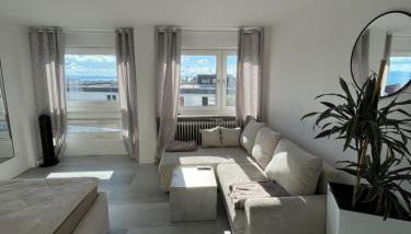City Apartement mit Seeblick, TOPLAGE Stadtblick, Shopping & 1 Minute zum Bodensee - Foto 3