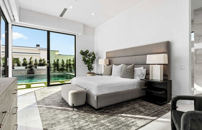 Exclusive Indio Villa Pool, Hot Tub, Putting Green Sleeps 18 Bravo #6 - Foto 29