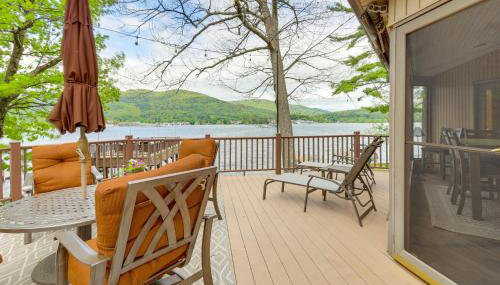 1 Mi to Village Waterfront Oasis in Lake George! - Foto 2