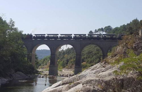 St Jean du Gard : Spacious Apartment with Use of Pool - Foto 14