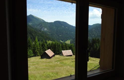 Arnika Hütte - un'immersione nelle montagne della foresta millenaria - Photo 16
