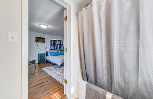 Adorable Cottage Fire Pit, Walk to Colonial Beach - Foto 23