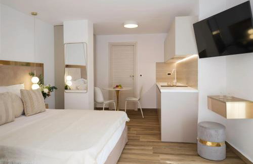 Golden Luxury Suites - Foto 47