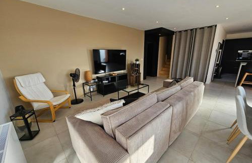 4 chambres - 200m2 - Parking - Jardin - Foto 39
