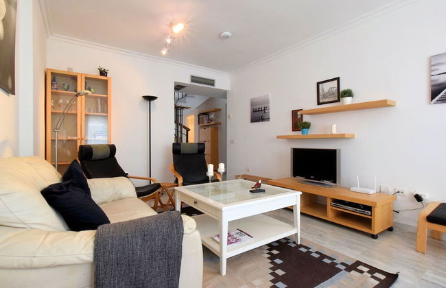 Beautiful Penthouse Apartment With Roof Terrace and Panoramic Views - Foto 7