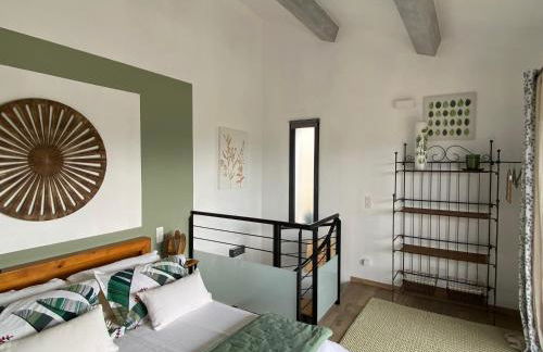 Maison avec ses 2 terrasses et sa piscine - Foto 17