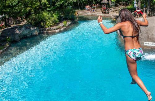 Luxe 10 guest Ski Cabin - Snowboarding Hiking Pools Golf Tennis - Foto 15