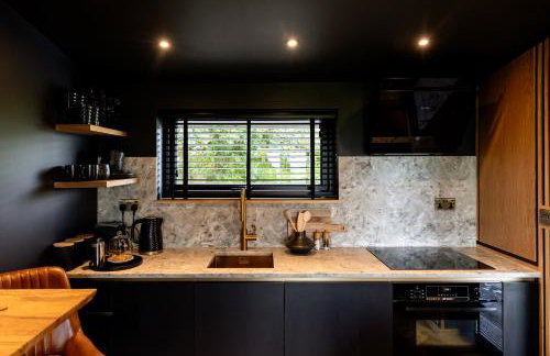 The Black Cabin Oban - Photo 3