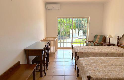 BnB Homes Luxurious Villa Stardust with Swimming pool & BBQ for Family Fun - Foto 79