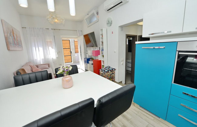 2 Bedroom Apartment Sleeps 5 - Privat Pool - Foto 27