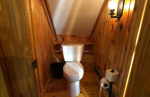 Cozy Historic Cabin with stellar view of Big Schloss - Foto 37