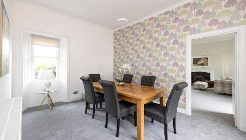 Two Bedroom Country Cottage With Parking - Foto 5