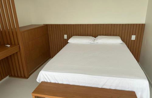 Cobertura pé na areia, 3 suítes e área externa - Foto 46