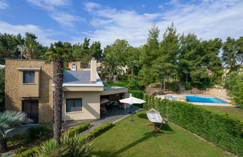 Azalea Villa Sani with Outdoor Hot Tub, Sani Luxury Villas Collection - Foto 4