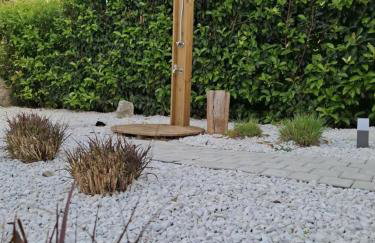 Valia's Beach Studios - Photo 28