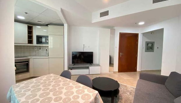 Sophisticated Living 2BR Gem in dxb gate - Foto 5, Zona de estar