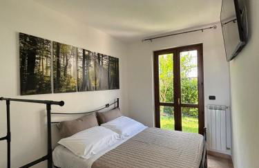 Lake Lodge - Photo 3