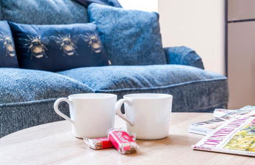 Cozy 2 Bedroom Apartment in Sutton - Foto 32