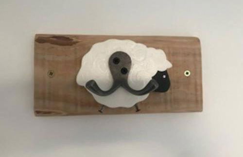 A Cotswold Cabin with Great Views and a Hot Tub - Foto 23