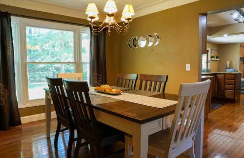 4BR/2.5BA Home boasting 2400sqft and Eat-in KTN - Foto 16